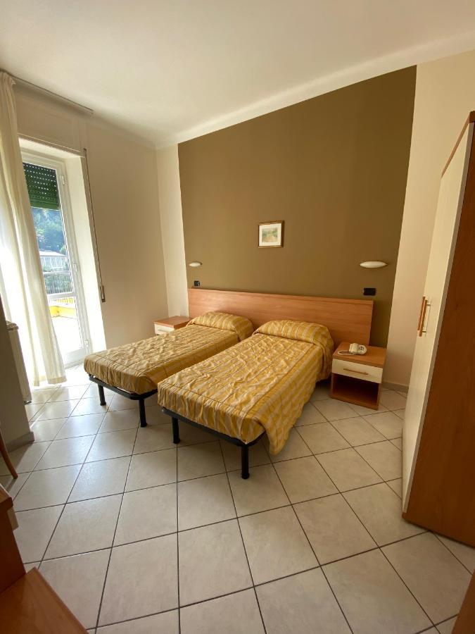 אלסיו Hotel Rio מראה חיצוני תמונה