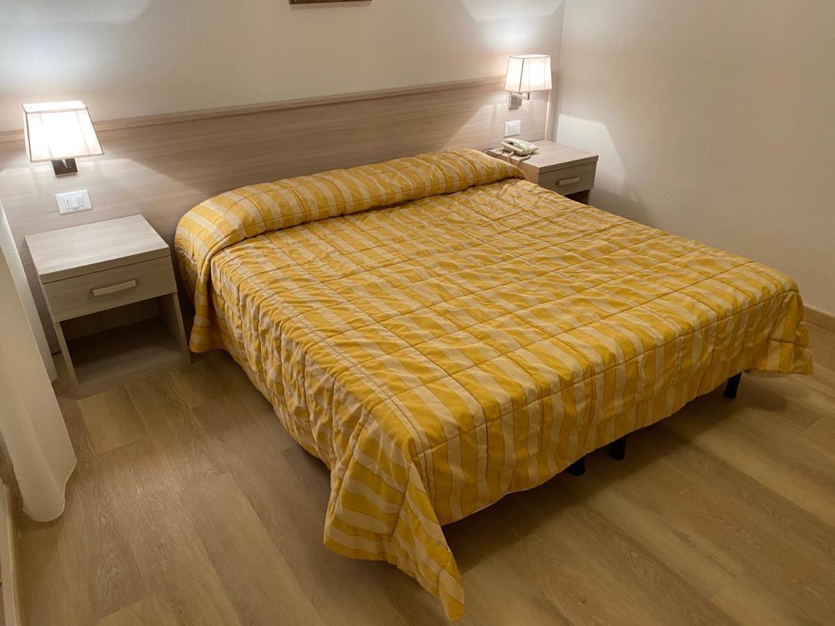אלסיו Hotel Rio מראה חיצוני תמונה