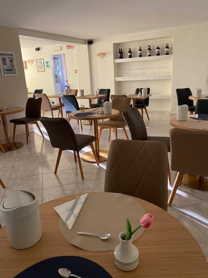 אלסיו Hotel Rio מראה חיצוני תמונה