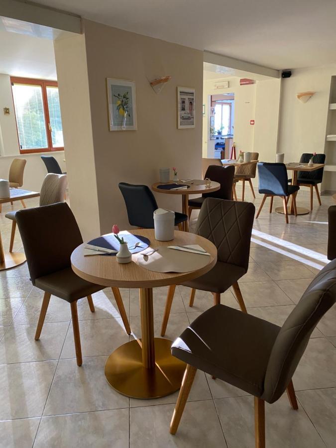 אלסיו Hotel Rio מראה חיצוני תמונה